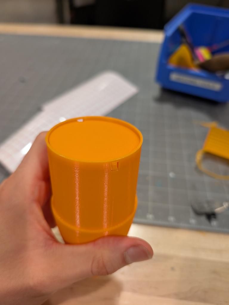 Functional prototype of the nose cone mechanical push-up cap